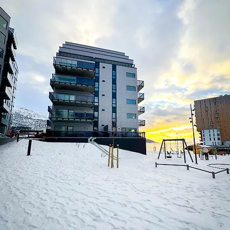 Moderne Med Terrasse I Appartamento Tromsø